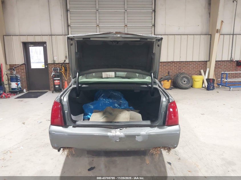 2004 Cadillac Deville Standard VIN: 1G6KD54Y04U155725 Lot: 43785705