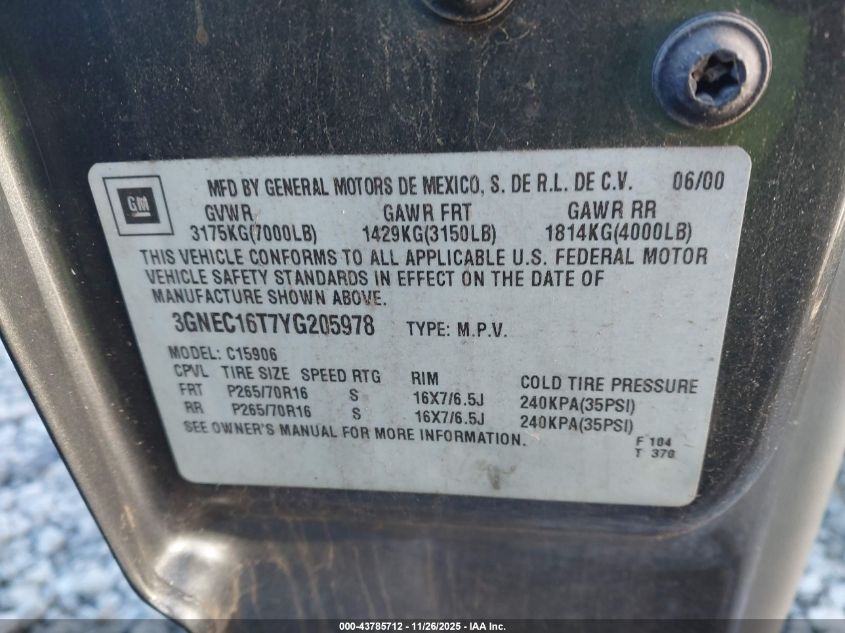 2000 Chevrolet Suburban 1500 Ls VIN: 3GNEC16T7YG205978 Lot: 43785712