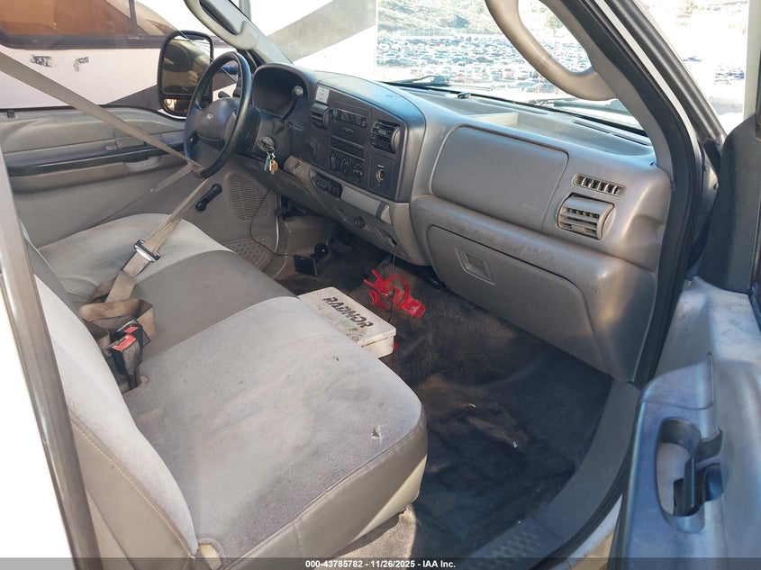 2005 Ford F-550 Lariat/Xl/Xlt VIN: 1FDAW56P95EB57066 Lot: 43785782