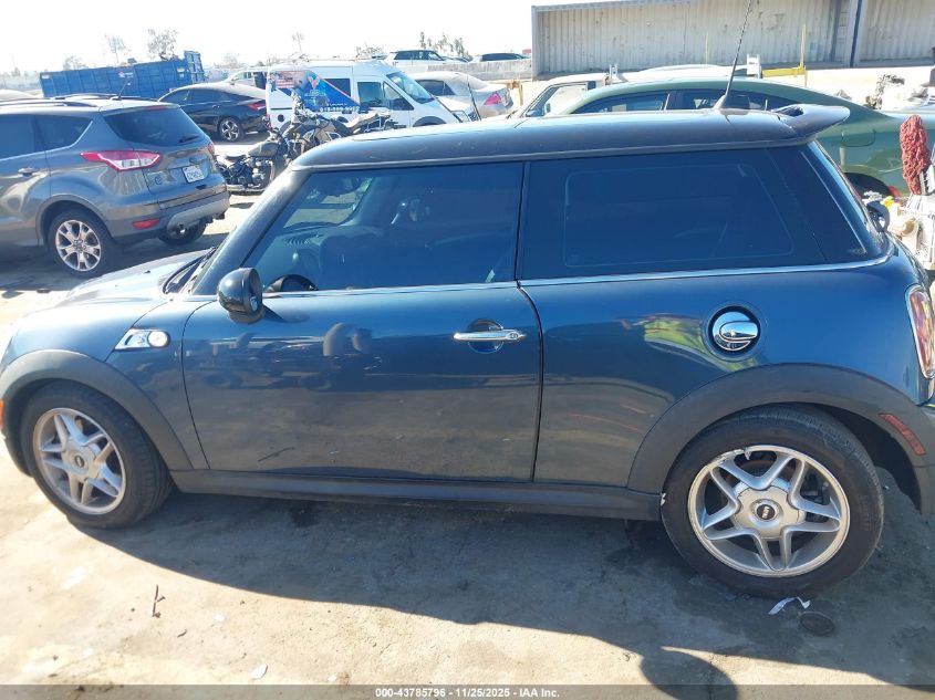 2009 Mini Cooper S VIN: WMWMF73569TW85727 Lot: 43785796