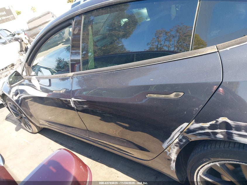 2020 Tesla Model 3 Standard Range Plus Rear-Wheel Drive/Standard Range Rear-Wheel Drive VIN: 5YJ3E1EA9LF661165 Lot: 43785825