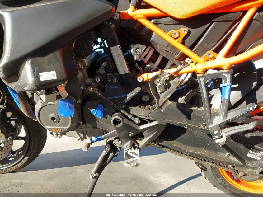 2024 Ktm 890 Adventure VIN: VBKTS6406RM879531 Lot: 43785833