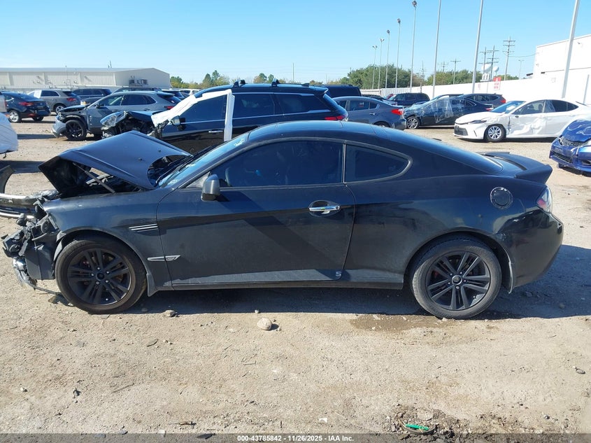 2008 Hyundai Tiburon Gs VIN: KMHHM66D28U288155 Lot: 43785842