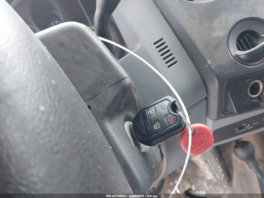 2011 Ford F-450 Chassis Xl VIN: 1FD0X4HY4BEB01203 Lot: 43785882