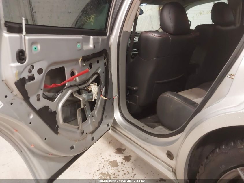 2005 Dodge Magnum Rt VIN: 2D8GZ58225H555737 Lot: 43785891