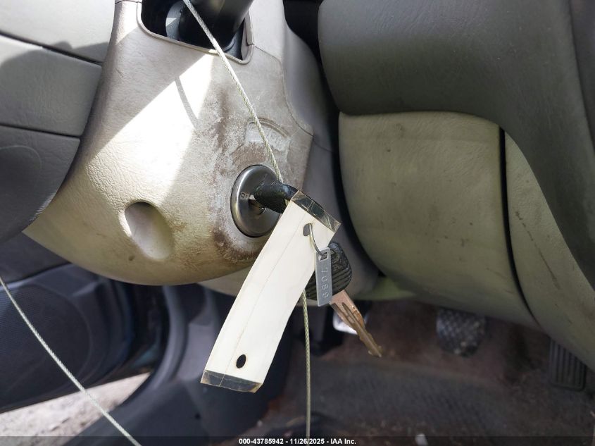 1998 Honda Civic Dx VIN: 1HGEJ6522WL016094 Lot: 43785942