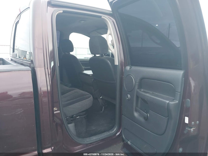 2004 Dodge Ram 1500 Slt/Laramie VIN: 1D7HA18D04S728401 Lot: 43785976