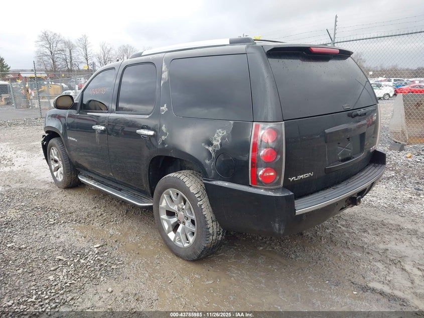 2007 GMC Yukon Denali