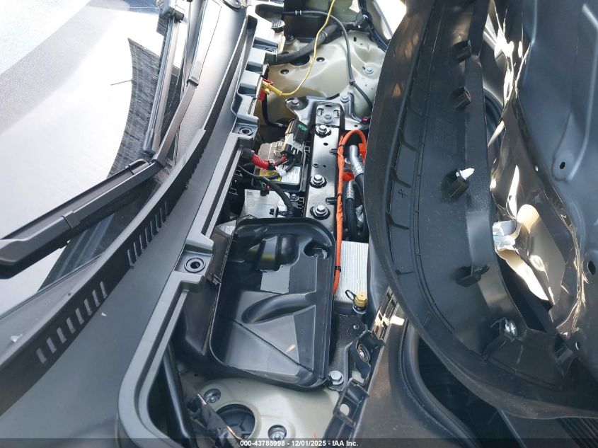 2026 Tesla Model Y Long Range Dual Motor All-Wheel Drive VIN: 7SAYGDED7TF522053 Lot: 43785998