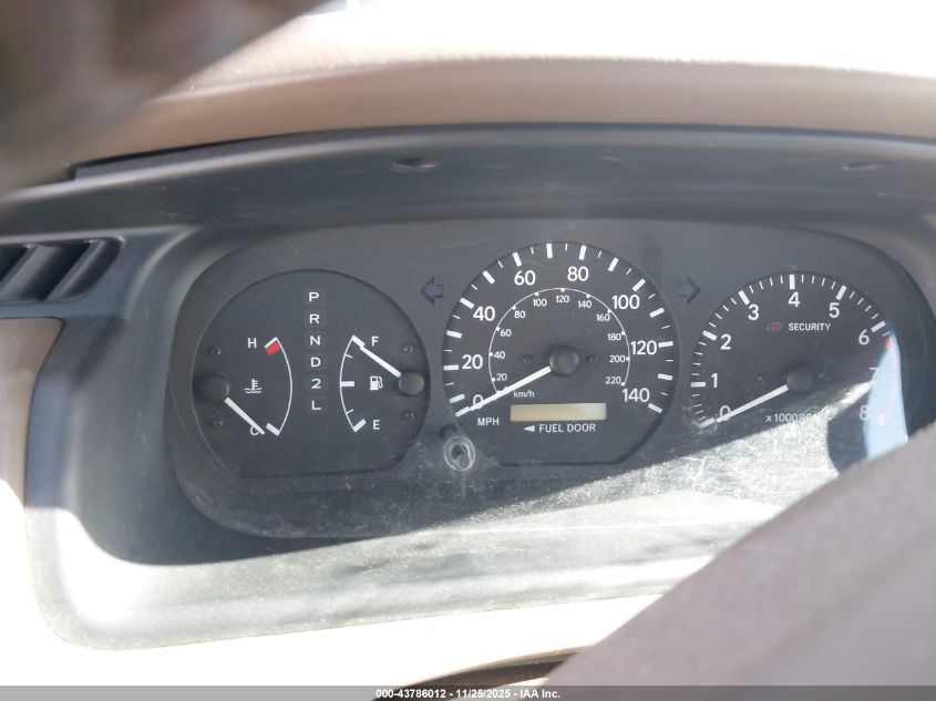 2000 Toyota Camry Xle V6 VIN: 4T1BF28K3YU941113 Lot: 43786012