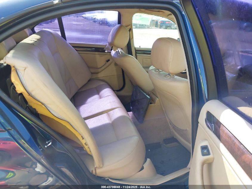 2003 BMW 325I VIN: WBAAZ334X3KP80332 Lot: 43786048