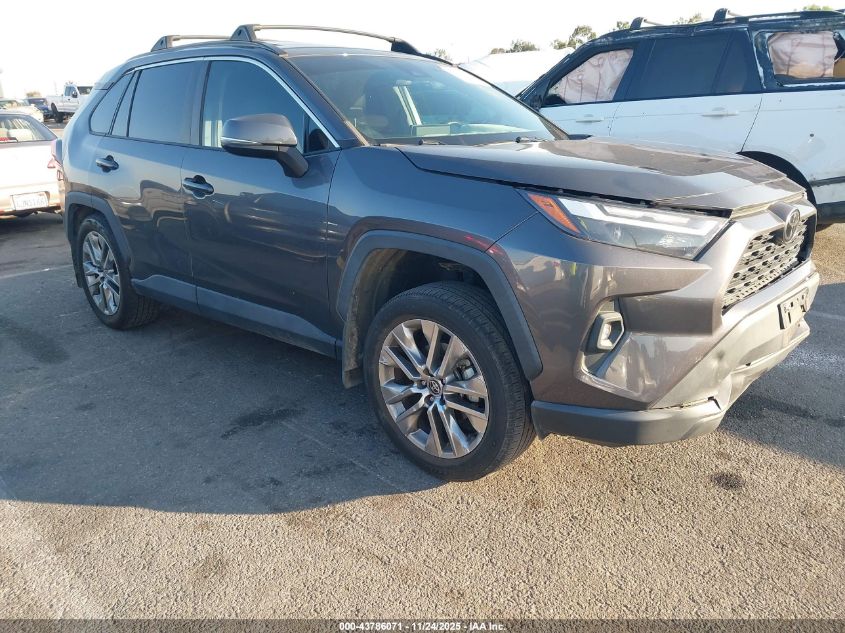 TOYOTA RAV4 XLE PREMIUM