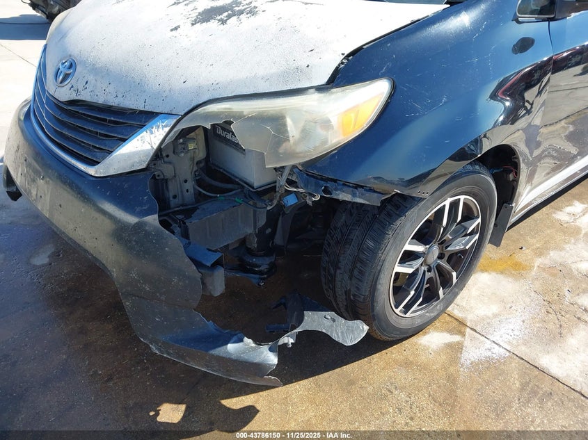 2011 Toyota Sienna Le V6 VIN: 5TDKK3DC3BS116284 Lot: 43786150