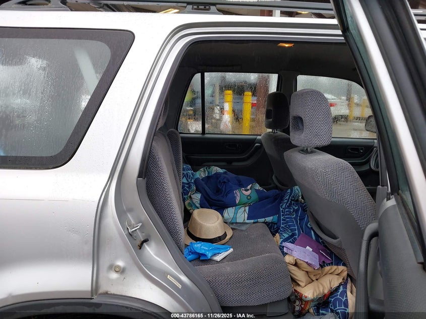 1997 Honda Cr-V VIN: JHLRD1856VC057068 Lot: 43786165