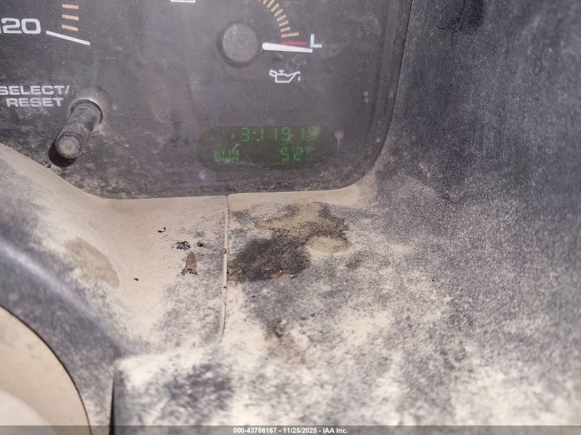 2003 Ford Expedition Xlt VIN: 1FMPU16L63LB17221 Lot: 43786167