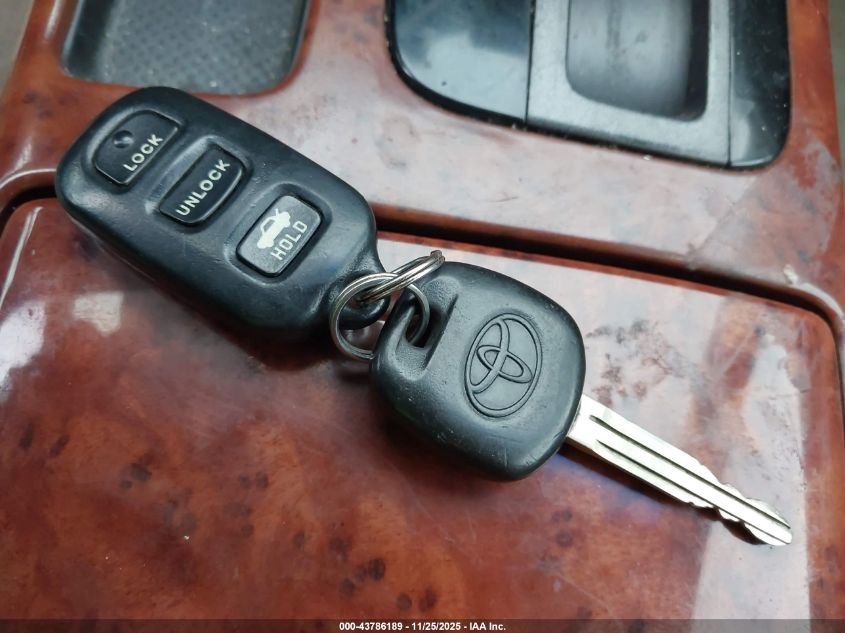 2004 Toyota Camry Xle V6 VIN: 4T1BF32K94U585744 Lot: 43786189