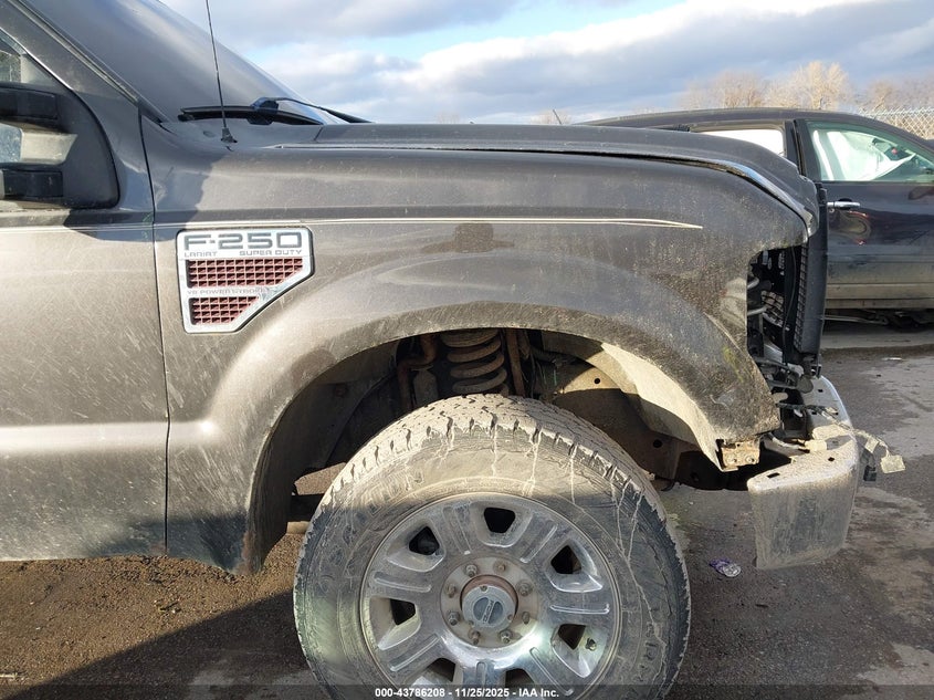 2008 Ford F-250 Lariat VIN: 1FTSW21R58EA84895 Lot: 43786208