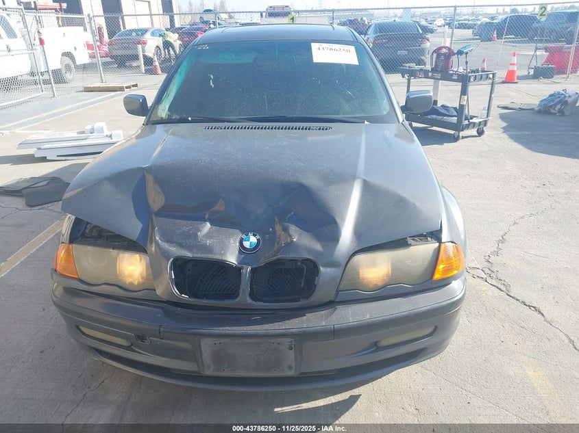 2001 BMW 325I VIN: WBAAN37411NJ12856 Lot: 43786250