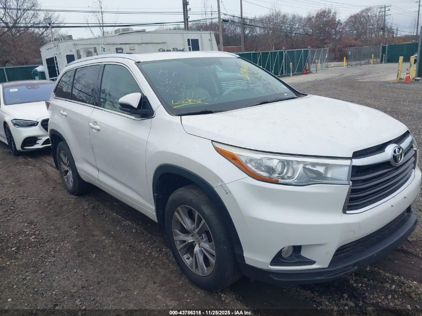 TOYOTA HIGHLANDER XLE V6