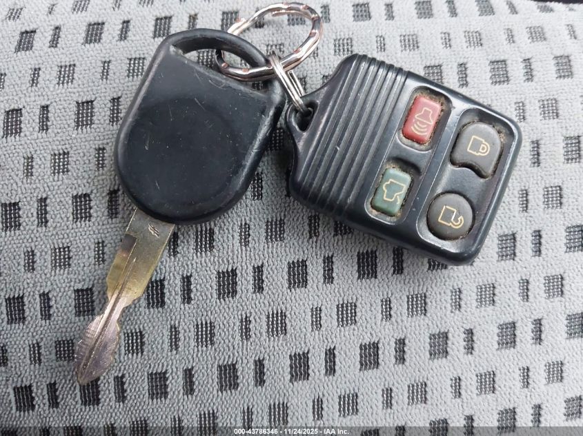 2006 Ford Focus Zx4 VIN: 1FAFP34N06W167497 Lot: 43786346