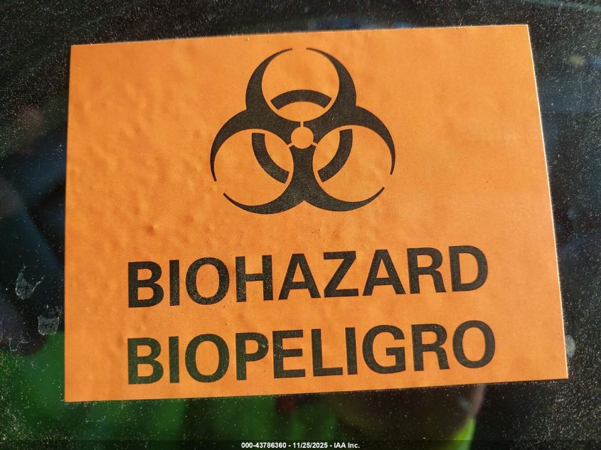 2005 Cadillac Cts Standard VIN: 1G6DP567850101828 Lot: 43786360