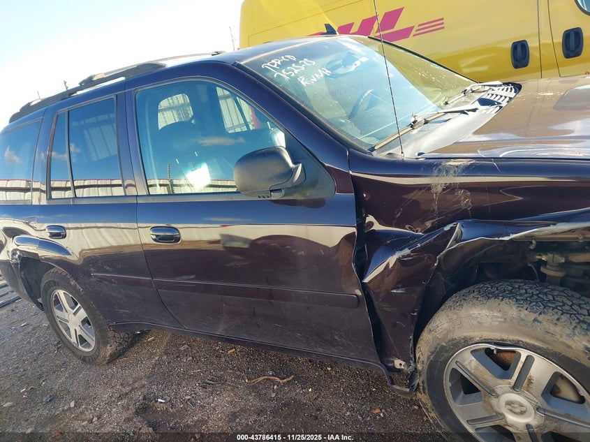 2008 Chevrolet Trailblazer Lt VIN: 1GNDS13SX82144984 Lot: 43786415