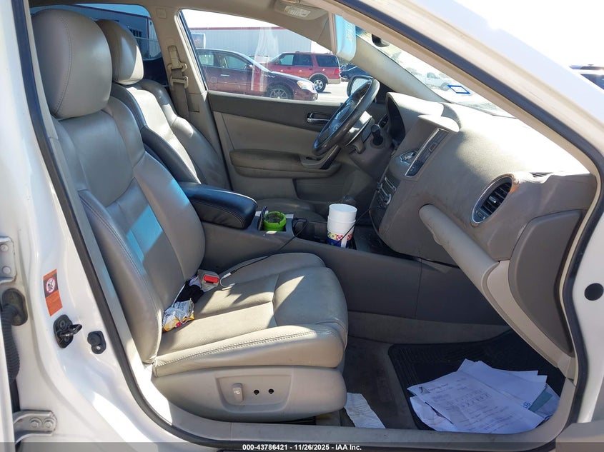 1N4AA51EX9C814733 2009 NISSAN MAXIMA photo no. 5