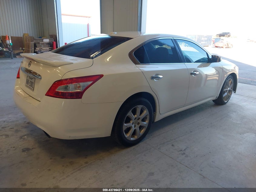 1N4AA51EX9C814733 2009 NISSAN MAXIMA photo no. 4