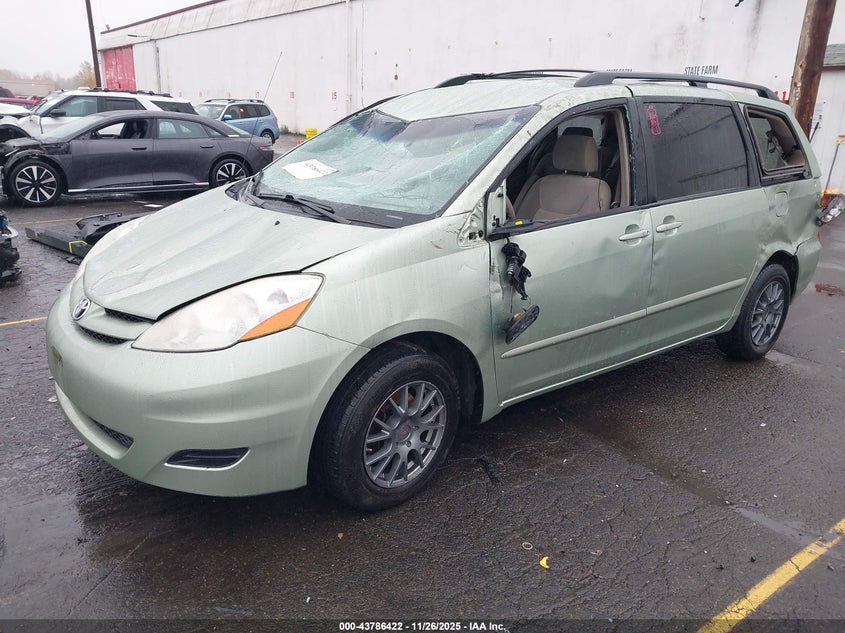 2008 Toyota Sienna Le