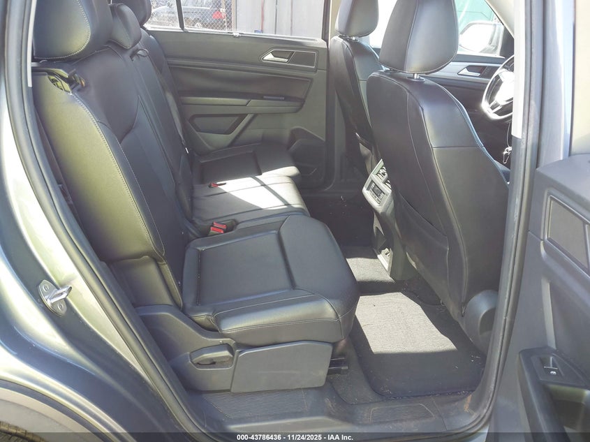 2018 Volkswagen Atlas 3.6L V6 Se VIN: 1V2CR2CA1JC564662 Lot: 43786436