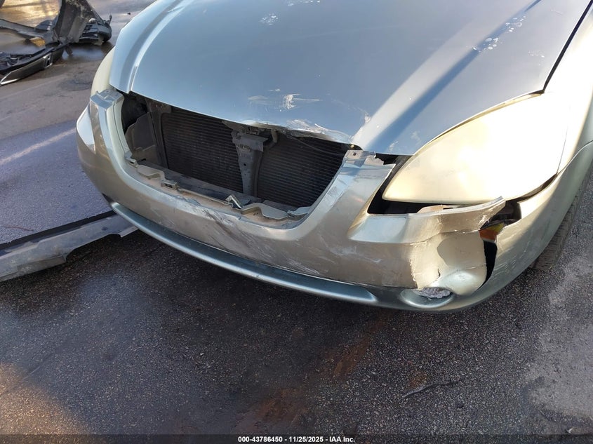 2004 Nissan Altima 3.5 Se VIN: 1N4BL11D74C181762 Lot: 43786450