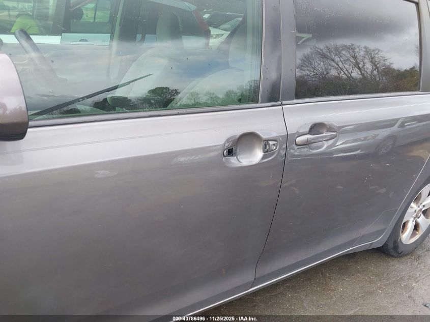 2015 Toyota Sienna Le 8 Passenger VIN: 5TDKK3DC6FS596178 Lot: 43786496