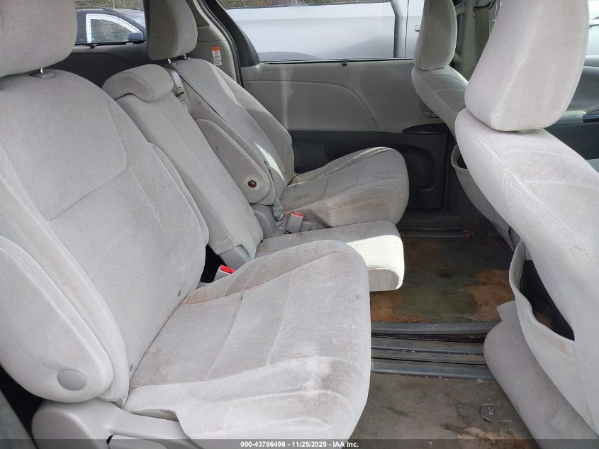 2015 Toyota Sienna Le 8 Passenger VIN: 5TDKK3DC6FS596178 Lot: 43786496