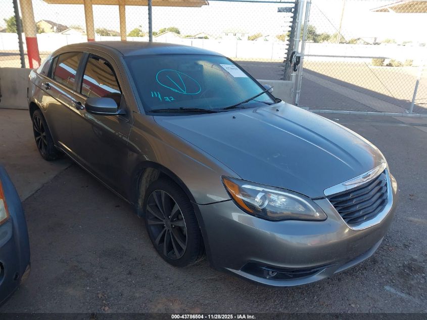 CHRYSLER 200 TOURING