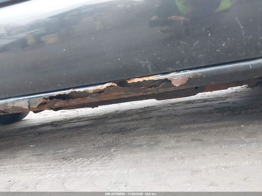 2004 Chevrolet Silverado 1500 Work Truck VIN: 1GCEC14XX4Z241608 Lot: 43786558