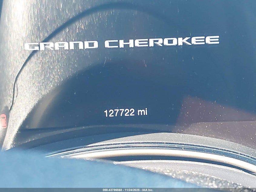 1C4RJFBG8HC924620 2017 JEEP GRAND CHEROKEE photo no. 7