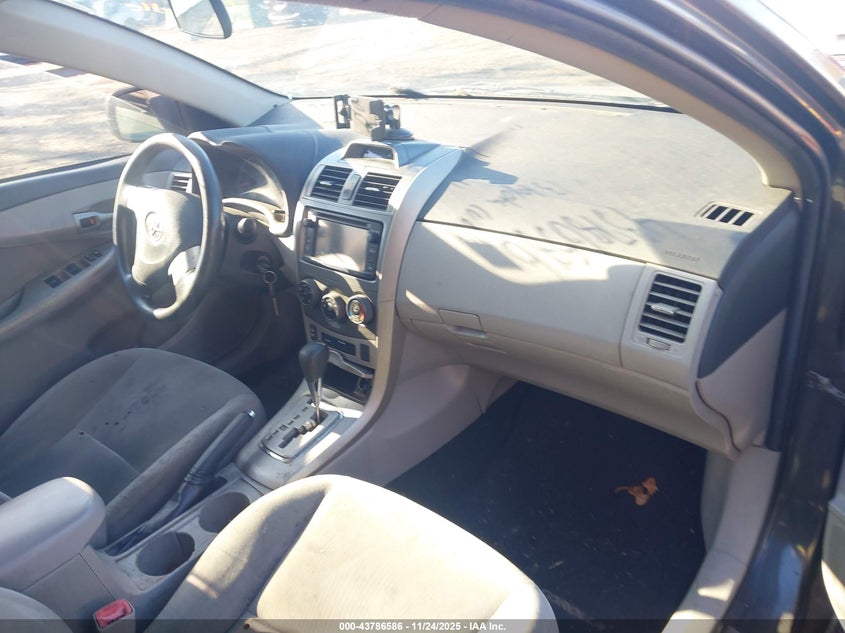 2T1BU4EE1DC995943 2013 TOYOTA COROLLA photo no. 5