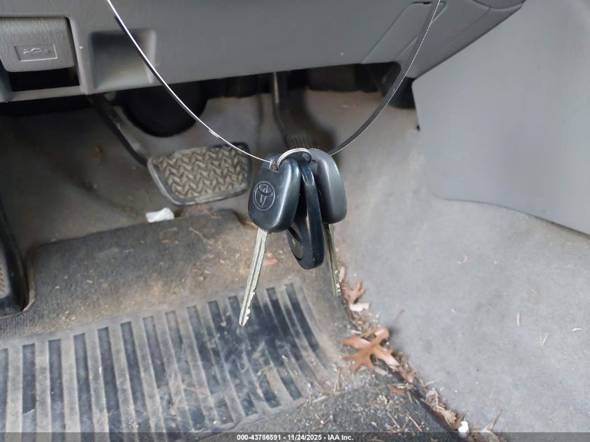 2005 Toyota Tacoma Base V6 VIN: 5TELU42N05Z072213 Lot: 43786591