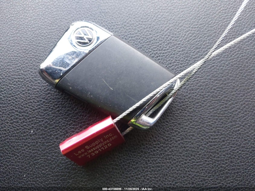 2023 Volkswagen Atlas Cross Sport 2.0T Se VIN: 1V2LC2CAXPC218328 Lot: 43786696