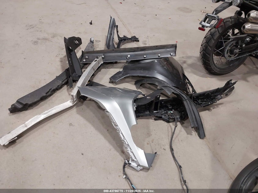 2021 Toyota Highlander Xle VIN: 5TDGZRBH2MS155390 Lot: 43786770