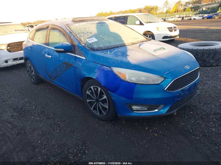 FORD FOCUS TITANIUM