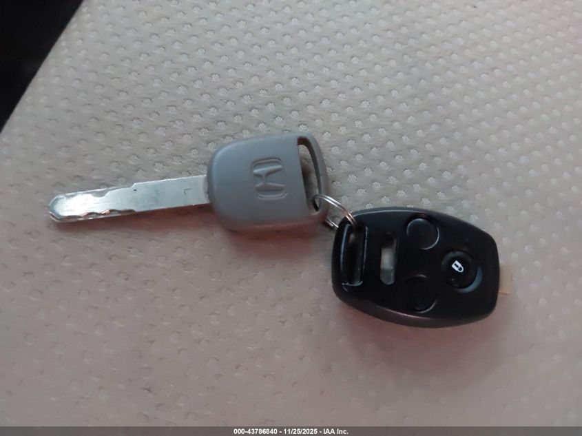 2007 Honda Cr-V Lx VIN: JHLRE38377C069210 Lot: 43786840