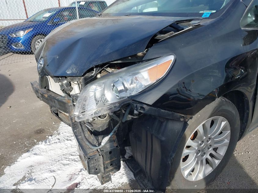 2015 Toyota Sienna Xle 8 Passenger VIN: 5TDYK3DC4FS655769 Lot: 43786858