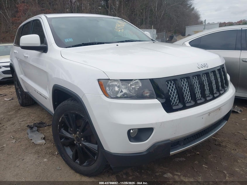 JEEP GRAND CHEROKEE LAREDO ALTITUDE