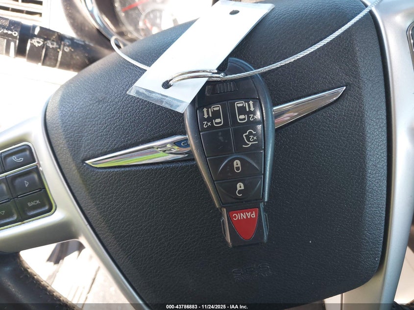 2C4RC1BG8ER382418 2014 CHRYSLER TOWN & COUNTRY photo no. 11