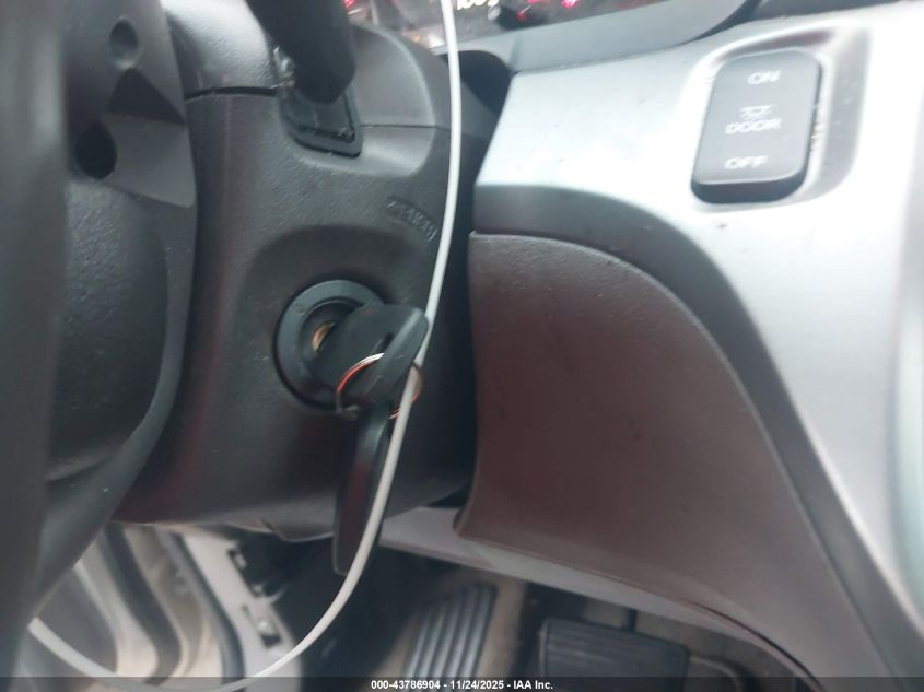 2008 Honda Odyssey Touring VIN: 5FNRL38938B054926 Lot: 43786904