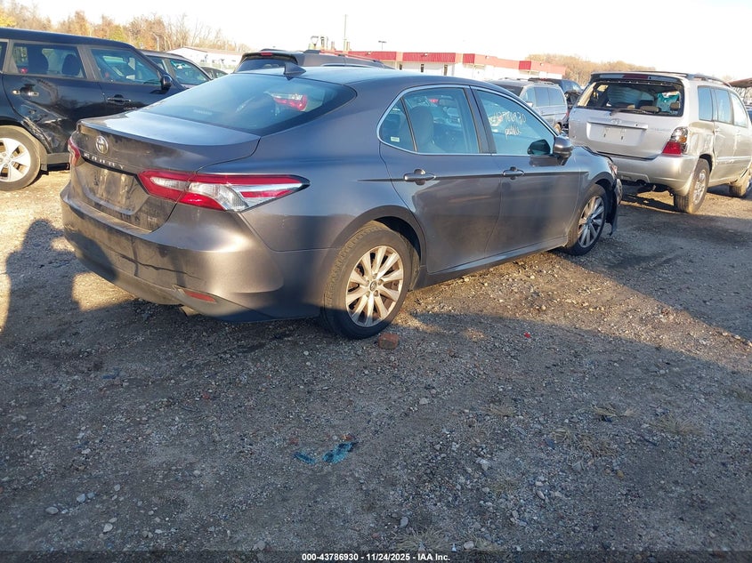 4T1B11HK2KU169896 2019 TOYOTA CAMRY photo no. 4