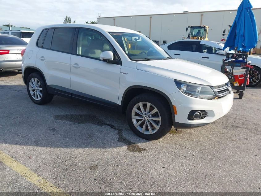 VOLKSWAGEN TIGUAN SE