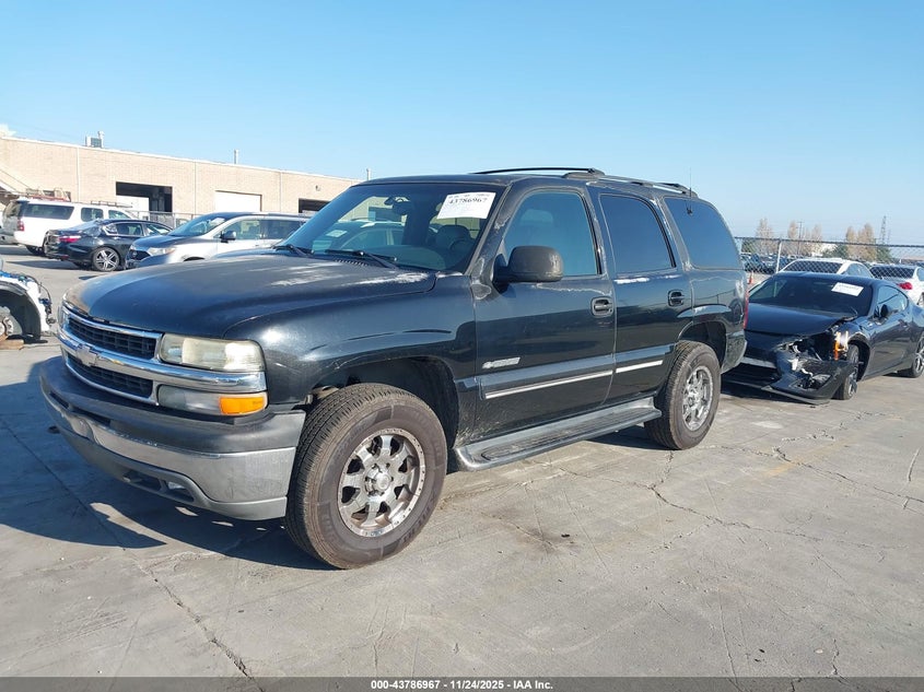 1GNEK13T01J118662 2001 CHEVROLET TAHOE photo no. 2