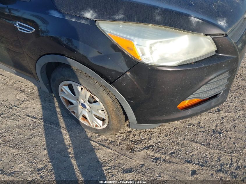 2013 Ford Escape S VIN: 1FMCU0F72DUB78217 Lot: 43786993